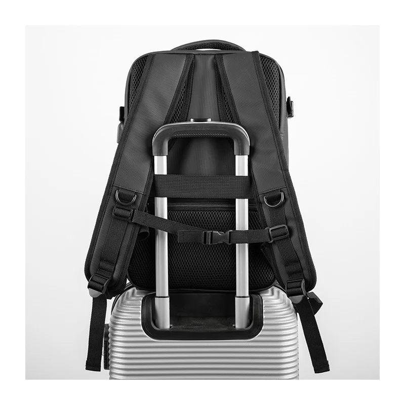 Zaino da viaggio con sistema aggancio trolley